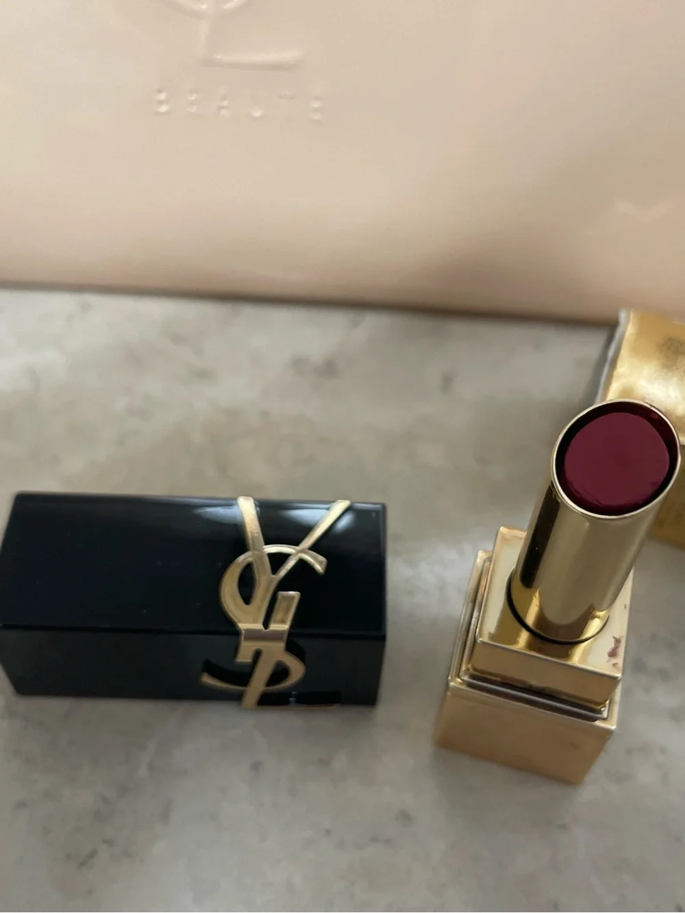 Yves Saint Laurent Black & Gold Lipstick with Cream Patent Pouch NWOT